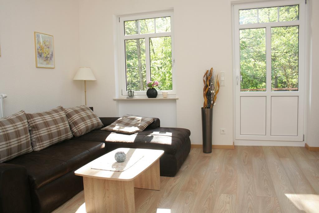 Wald Villa Uessbach Alf Room photo